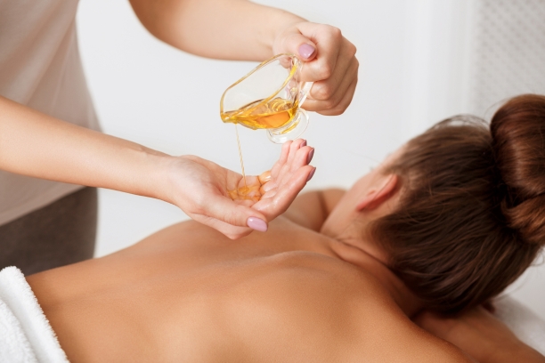  Aromatherapy Massage